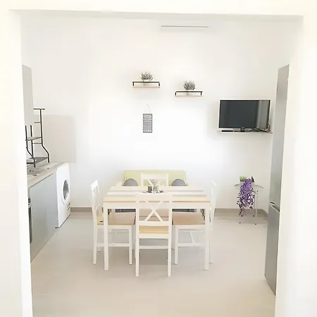 Holiday home Xi Il Mare A Due Passi Bari